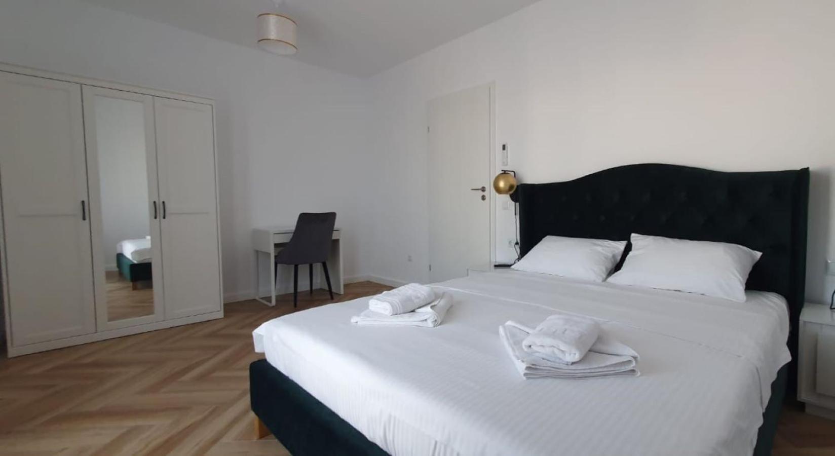 Cinque Stelle Hotel Apartments Клуж-Напока Екстериор снимка