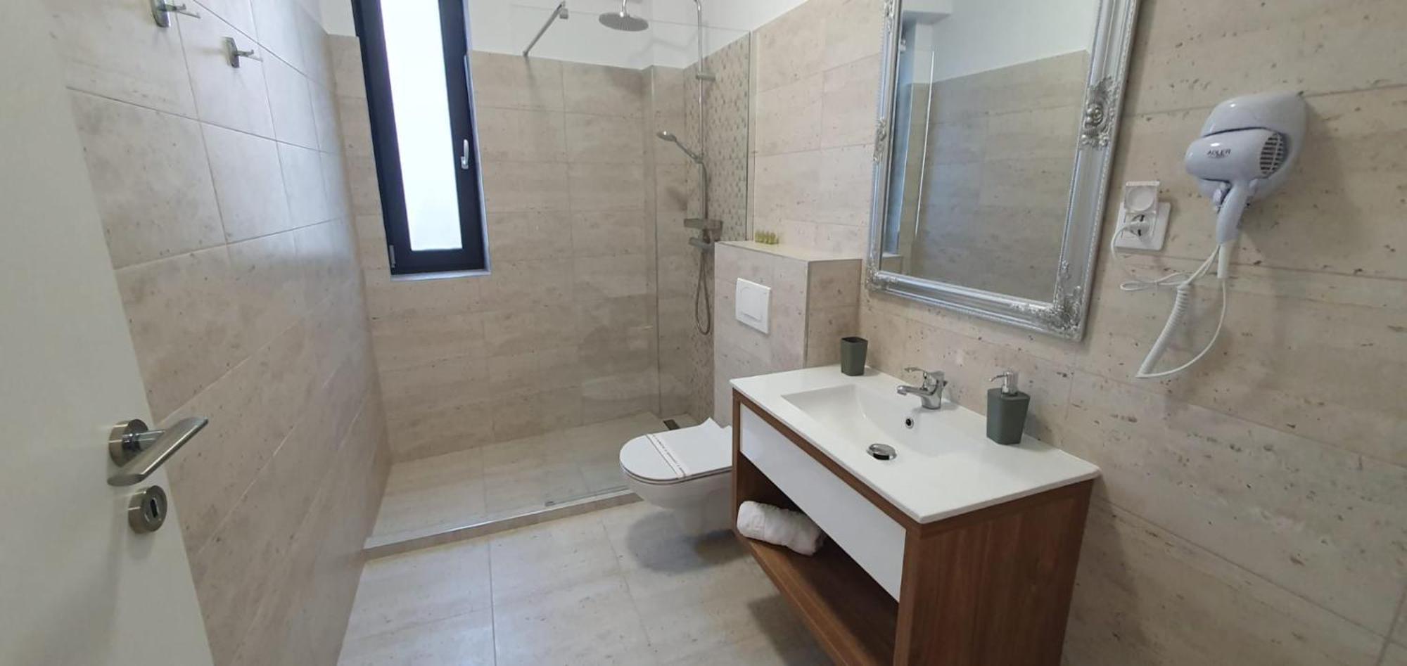 Cinque Stelle Hotel Apartments Клуж-Напока Екстериор снимка