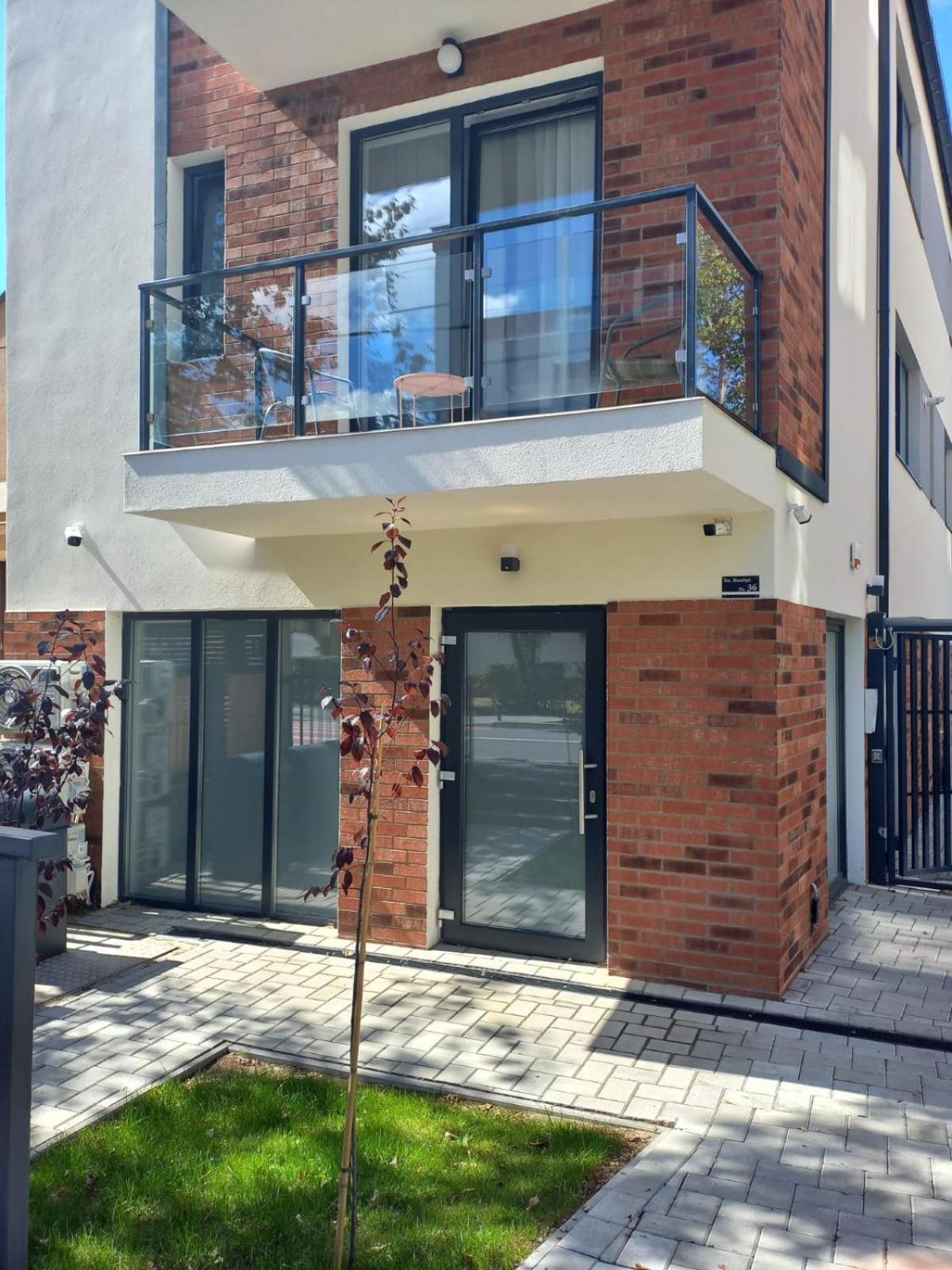 Cinque Stelle Hotel Apartments Клуж-Напока Екстериор снимка
