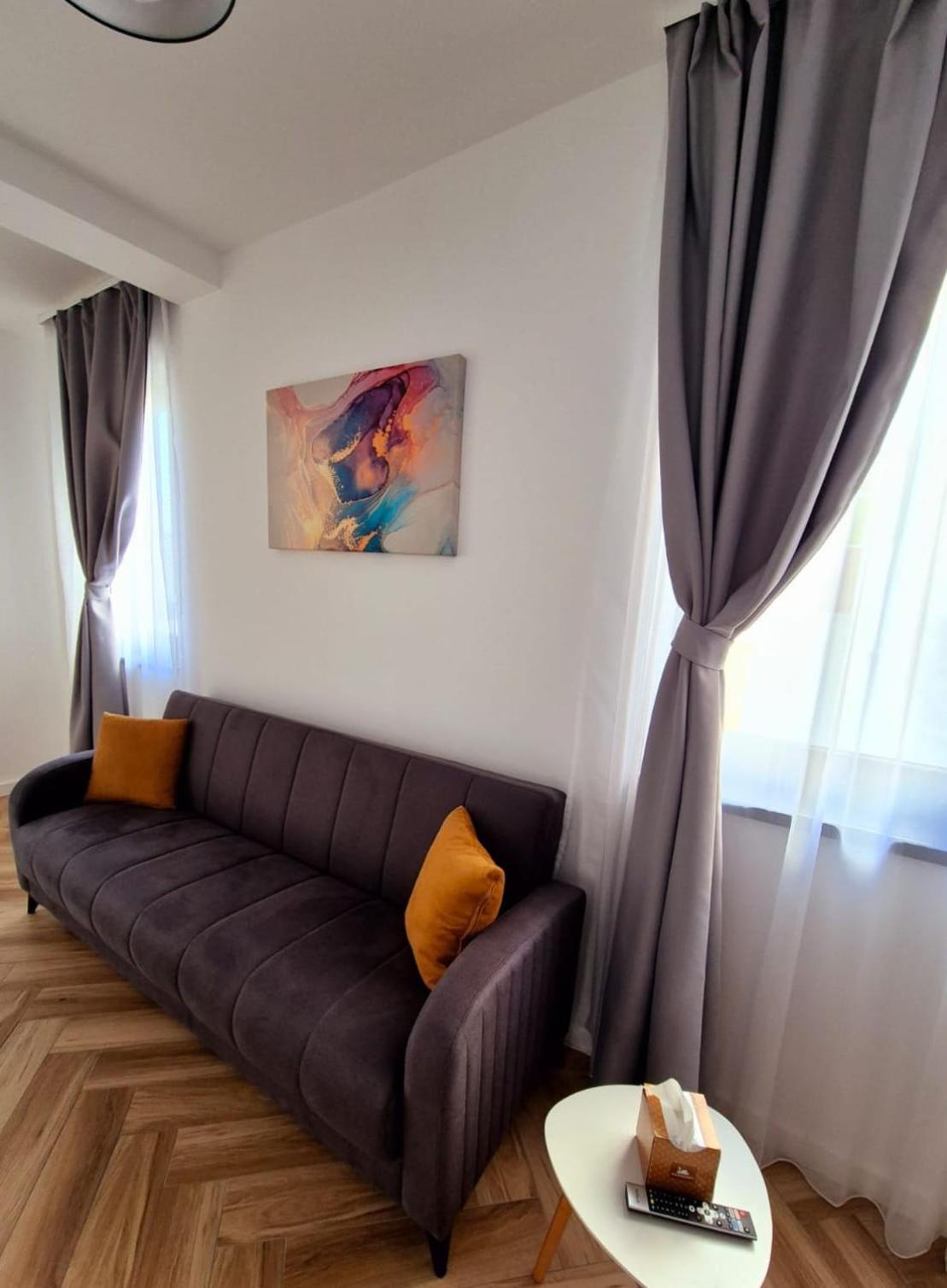 Cinque Stelle Hotel Apartments Клуж-Напока Екстериор снимка
